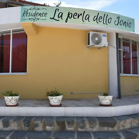 La Perla Dello Ionio Aparthotel Satriano