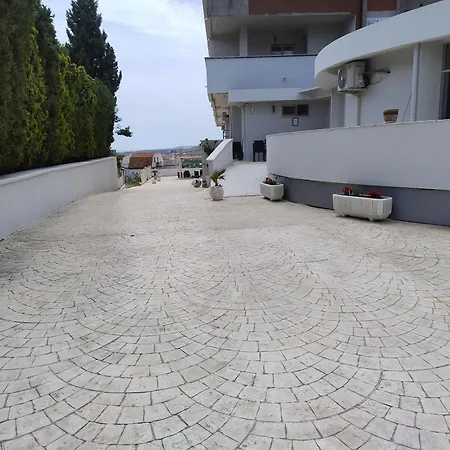 La Perla Dello Ionio Lejlighedshotel 4*