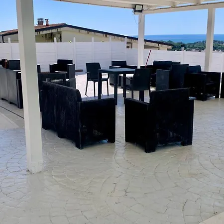La Perla Dello Ionio Lejlighedshotel Satriano