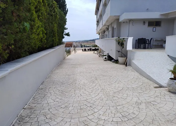 La Perla Dello Ionio 3*